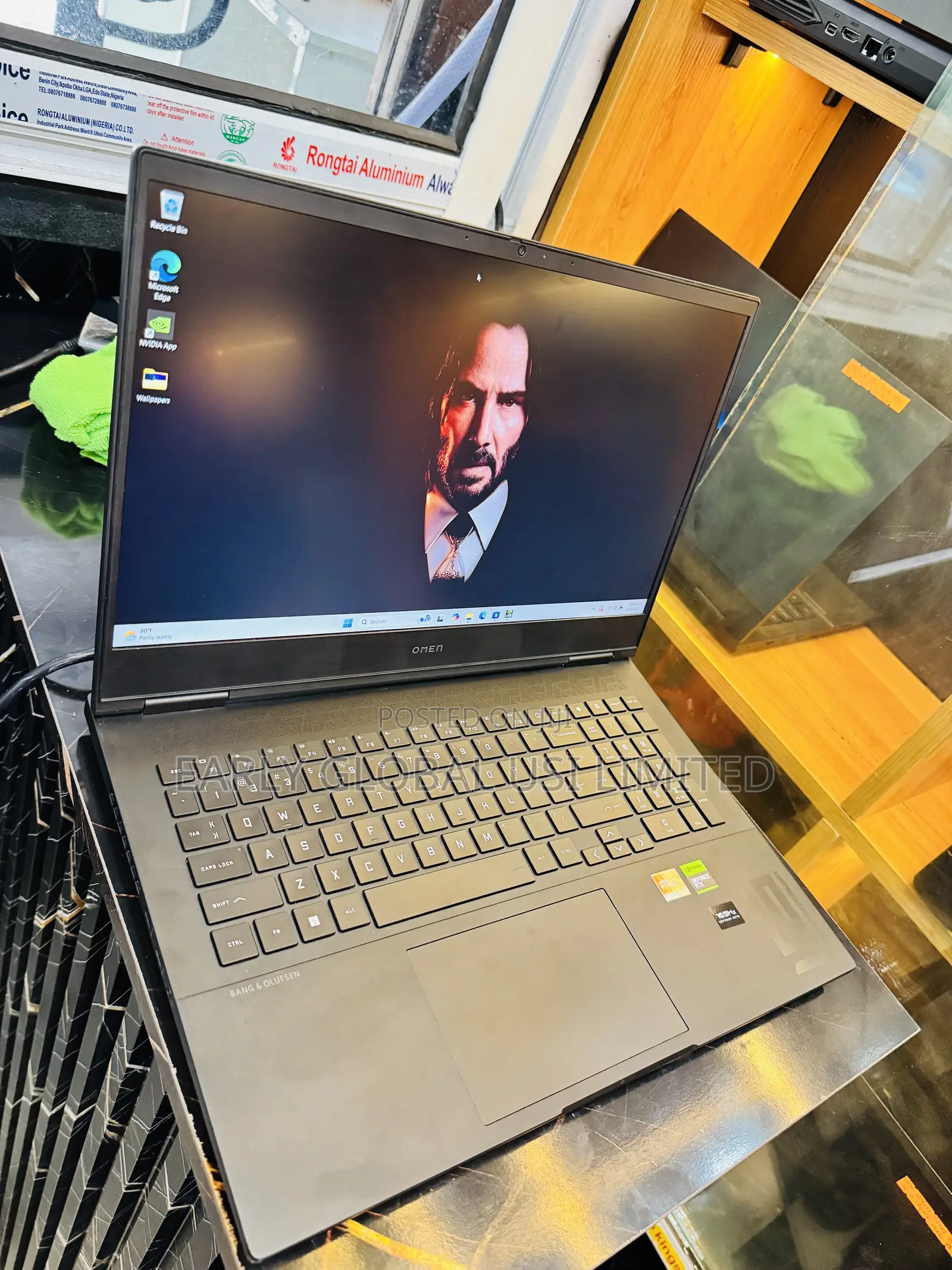 Laptop HP Omen 16 16GB AMD Ryzen 7 SSD 512GB