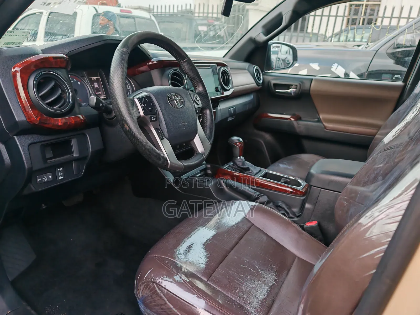 Toyota Tacoma 4dr Double Cab 2016