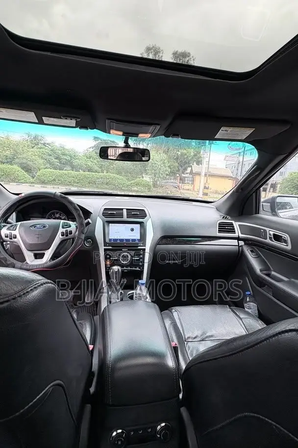 Ford Explorer Limited 4dr FWD (2.0L 4cyl 6A) 2013 Gray