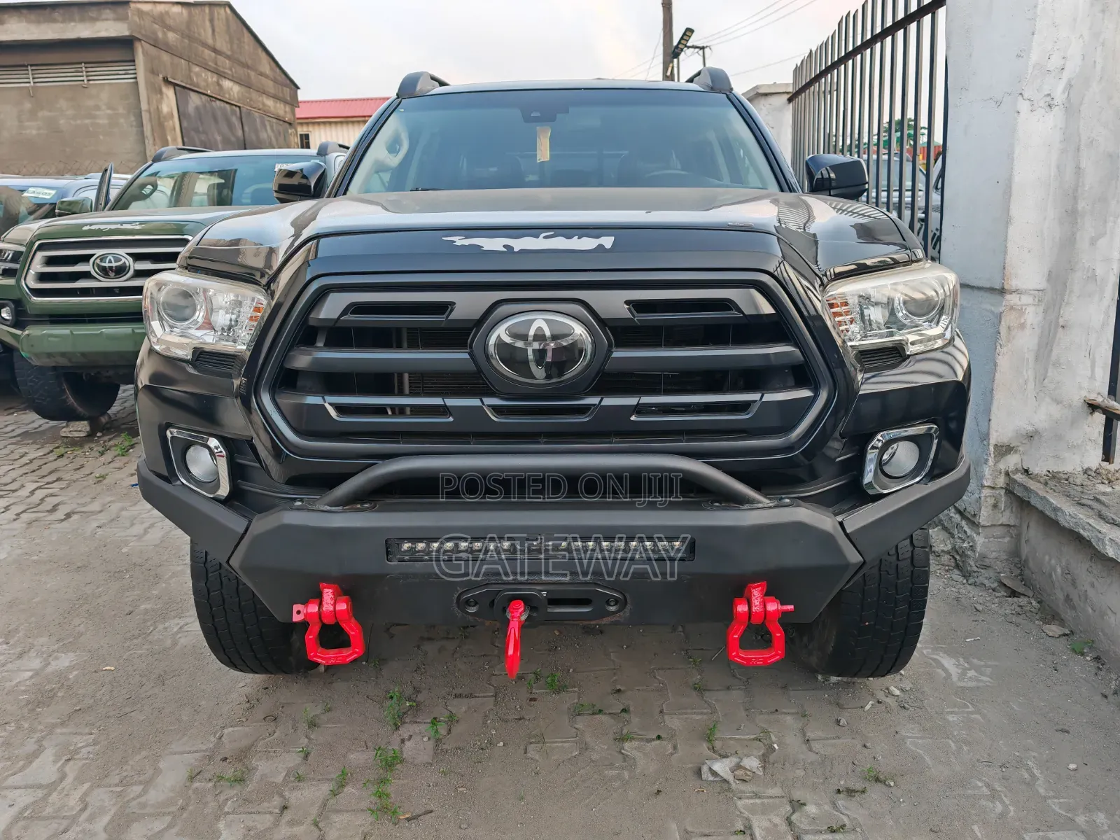 Toyota Tacoma 2018 Black