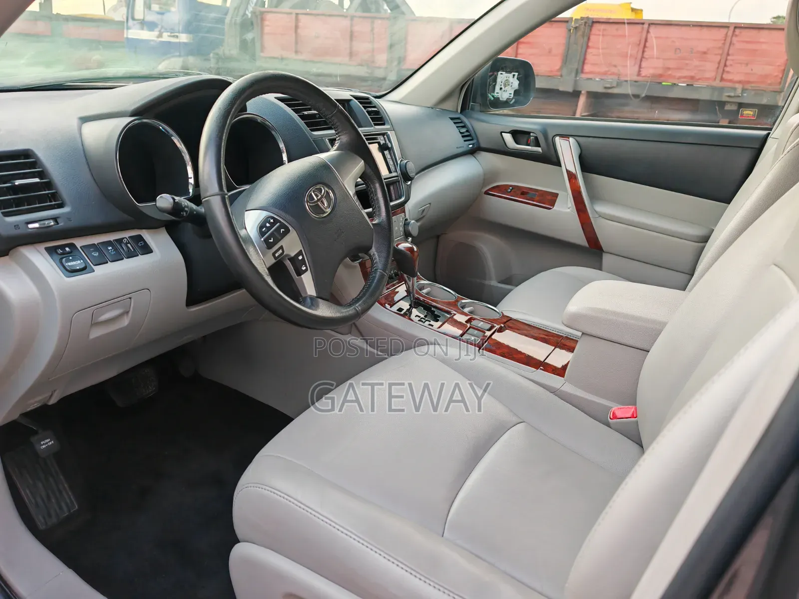 Toyota Highlander 2013 Gray