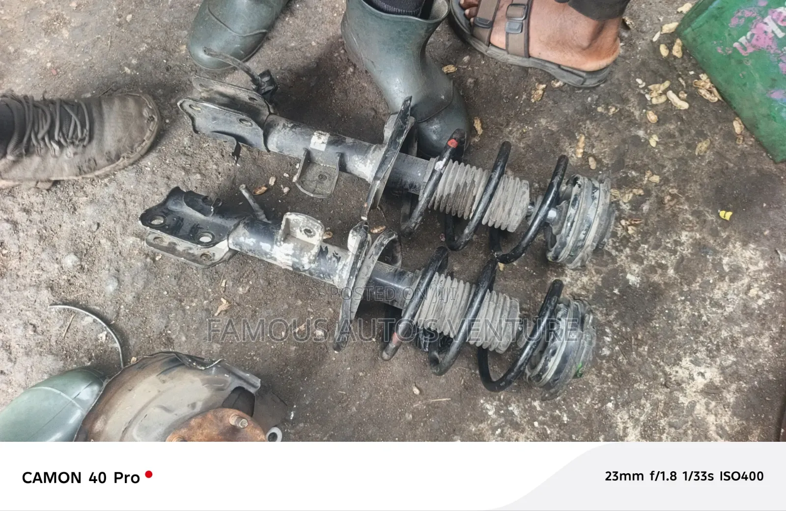 Shock Absorber Nissan Juke 2015