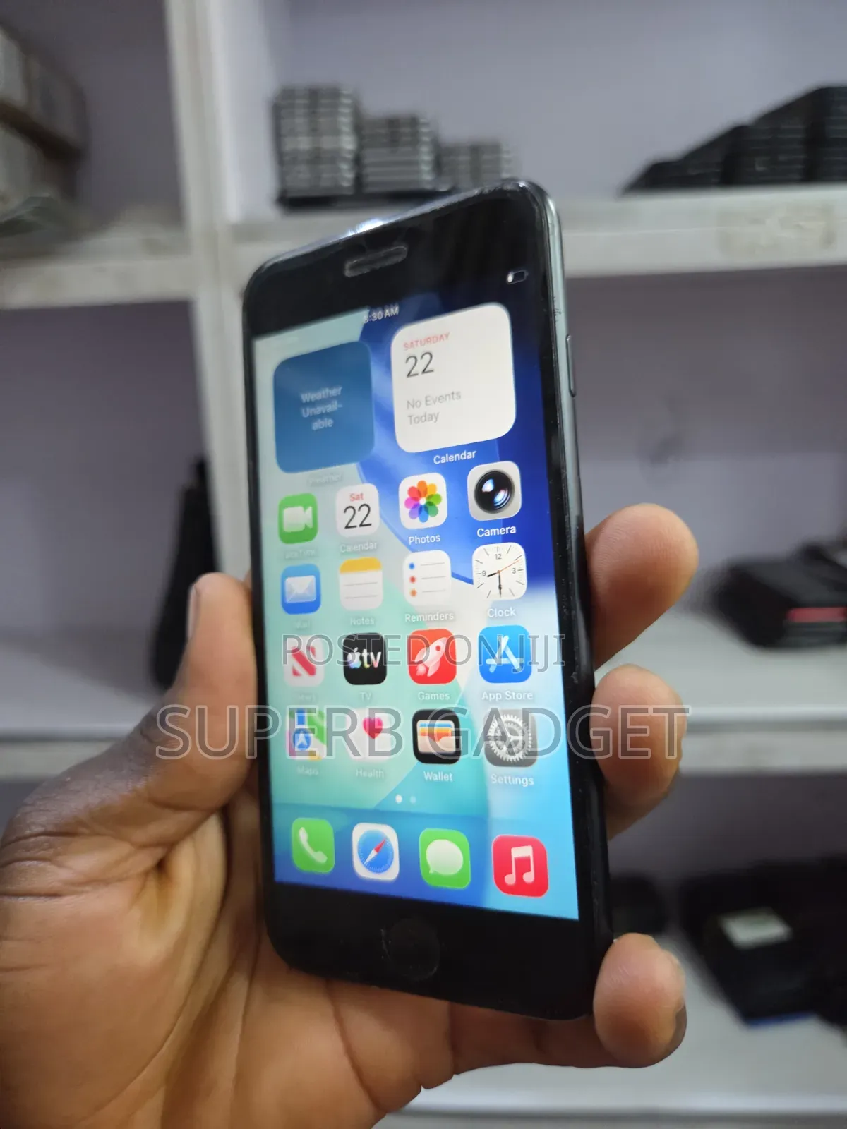 Apple iPhone SE (2020) 64 GB Black