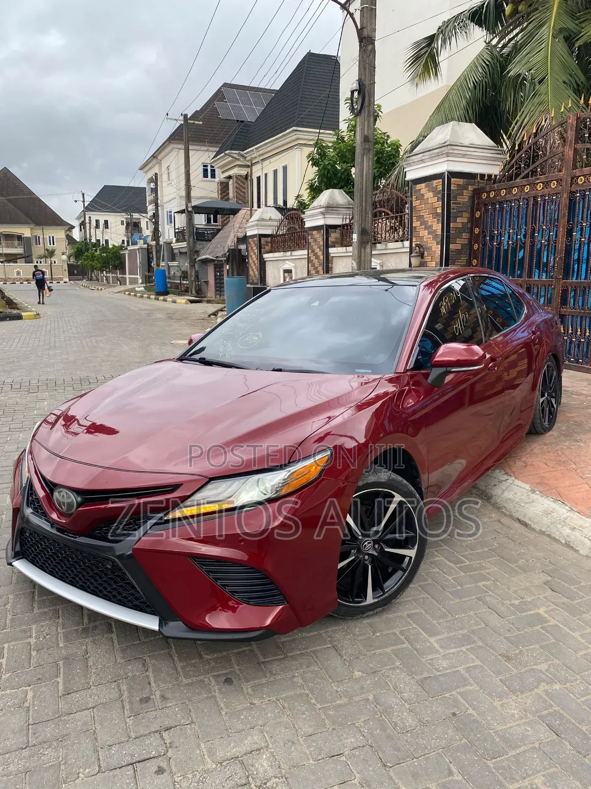 Toyota Camry XSE FWD (2.5L 4cyl 8AM) 2018 Red