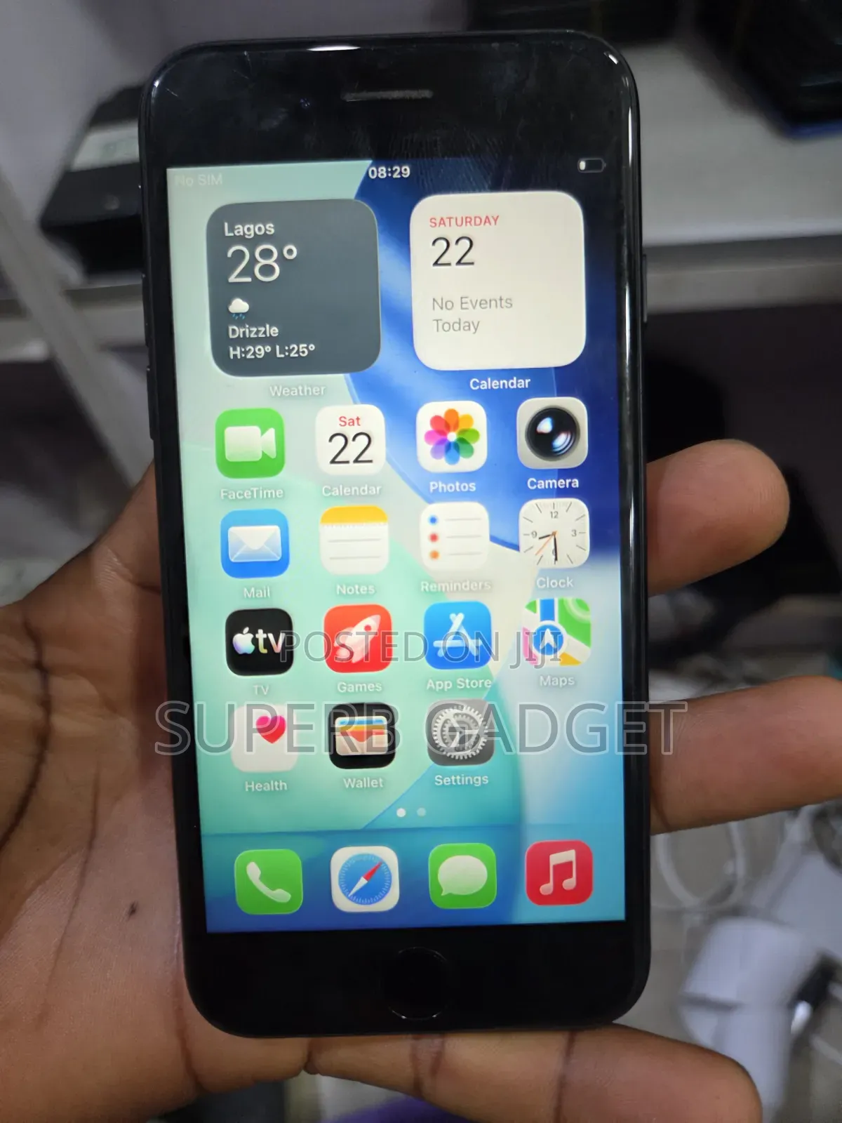 Apple iPhone SE (2020) 64 GB Black