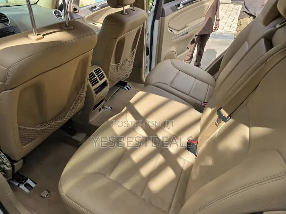 Mercedes-Benz M Class 2011 White