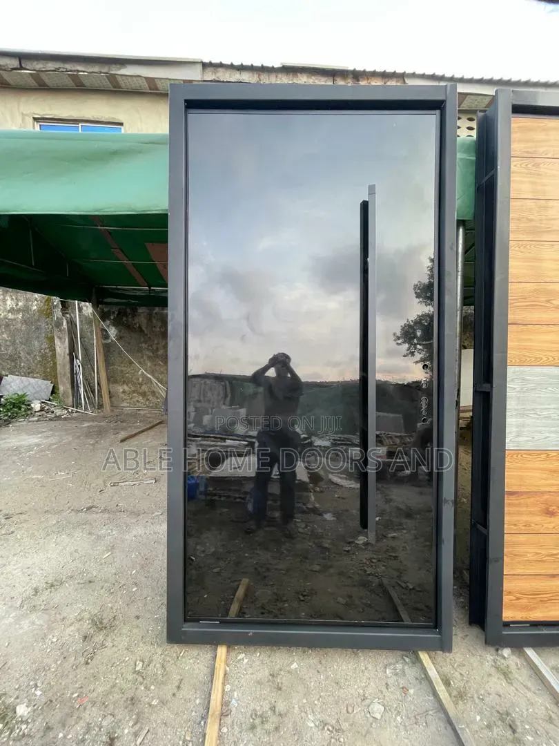 Top Notch Local Made by Me Pivot Door