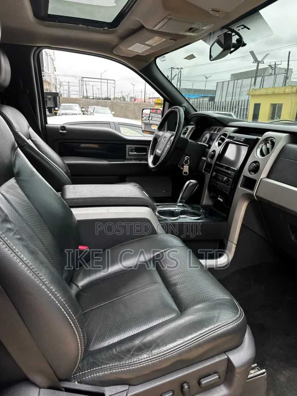 Ford F-150 2010 Black