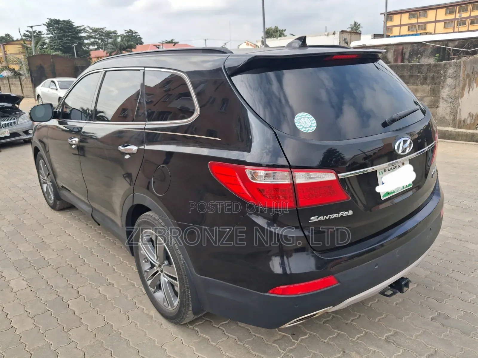 Hyundai Santa Fe 2016 Black