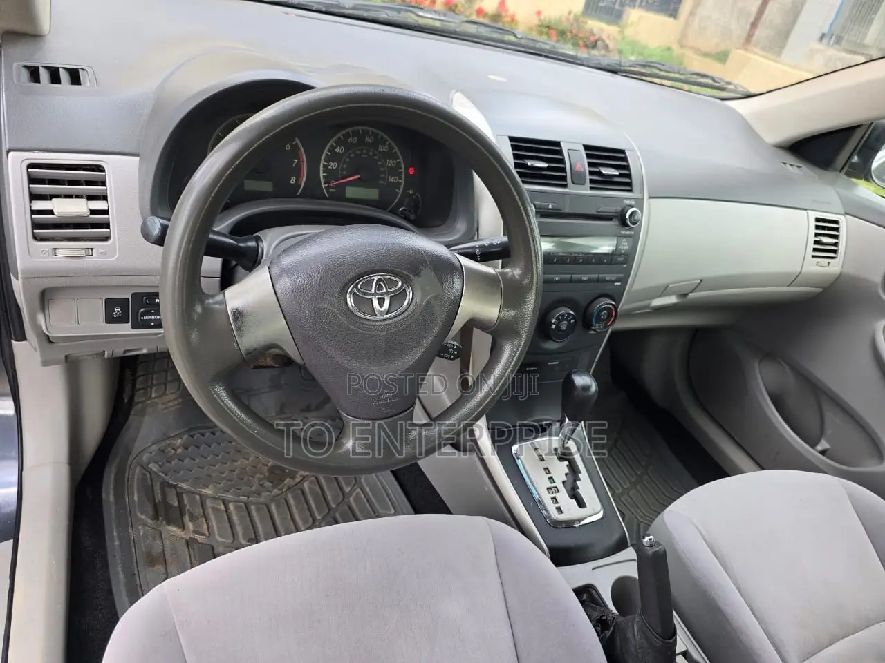 Toyota Corolla 2009 Gray