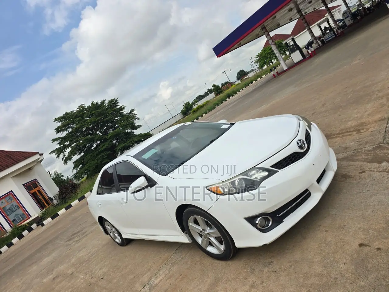 Toyota Camry 2013 White