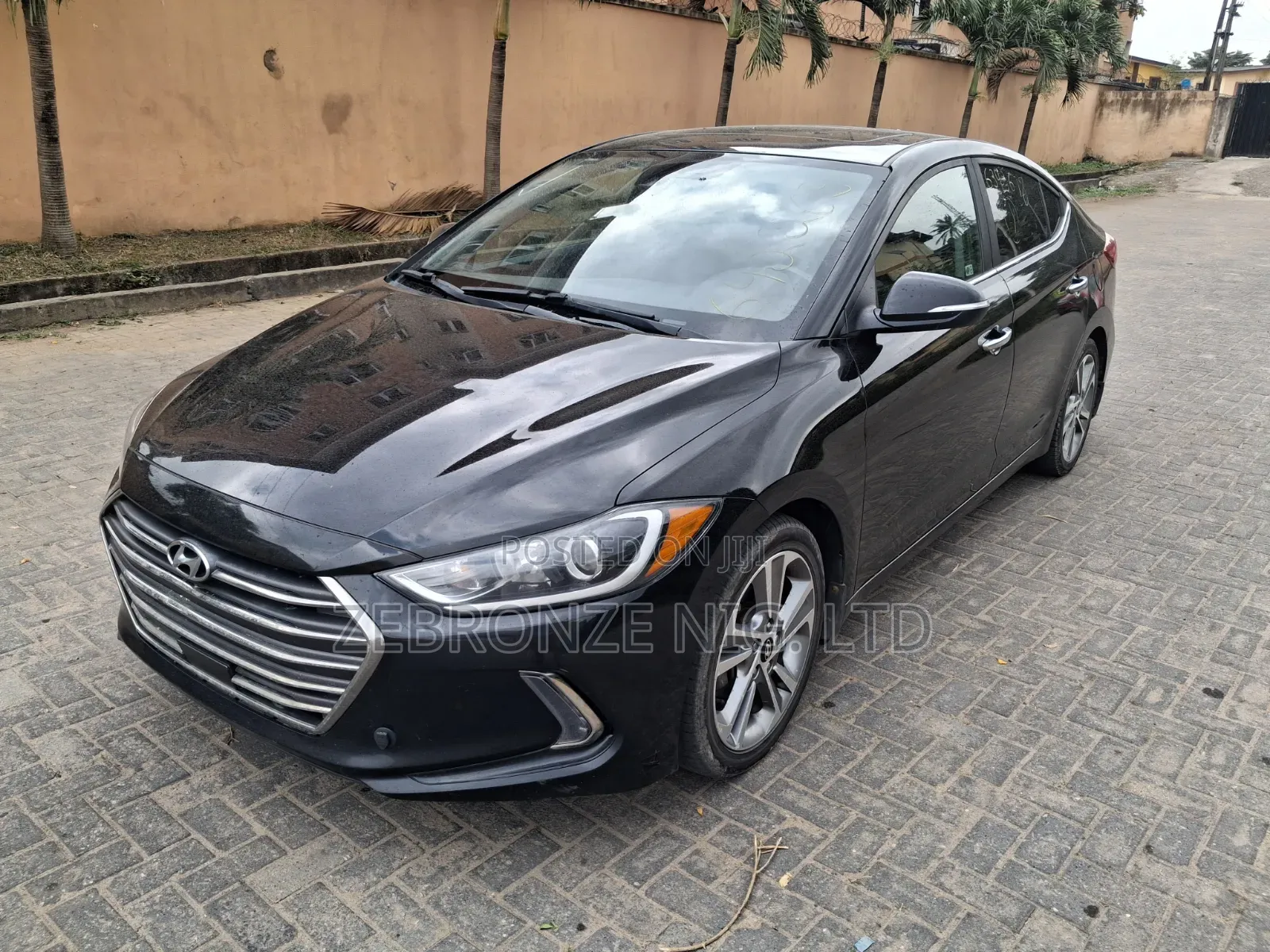 Hyundai Elantra 2018 Black