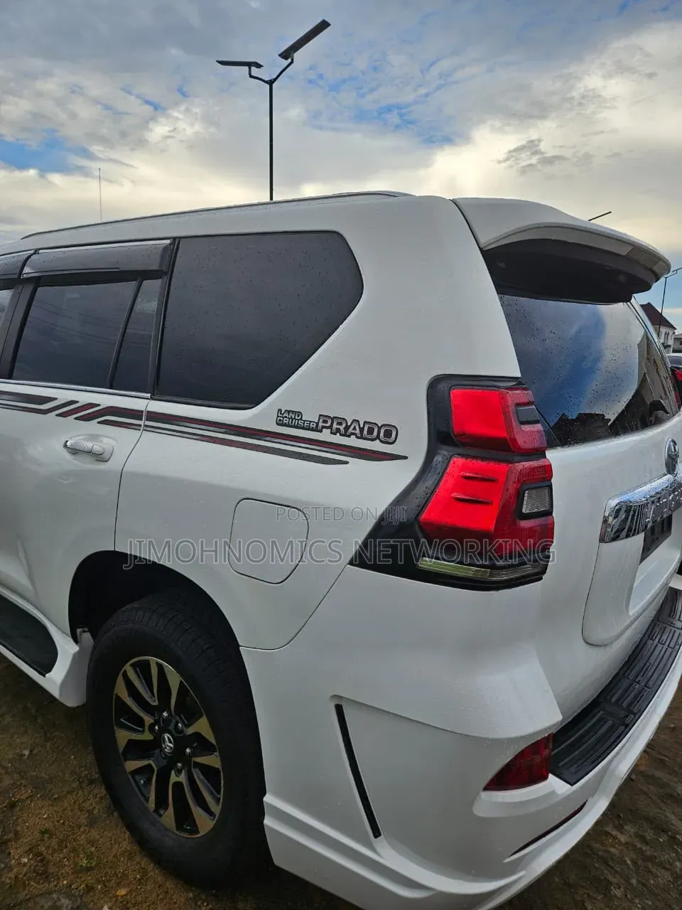 Toyota Land Cruiser 2015 White