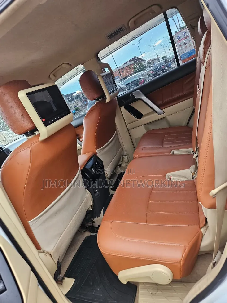 Toyota Land Cruiser 2015 White