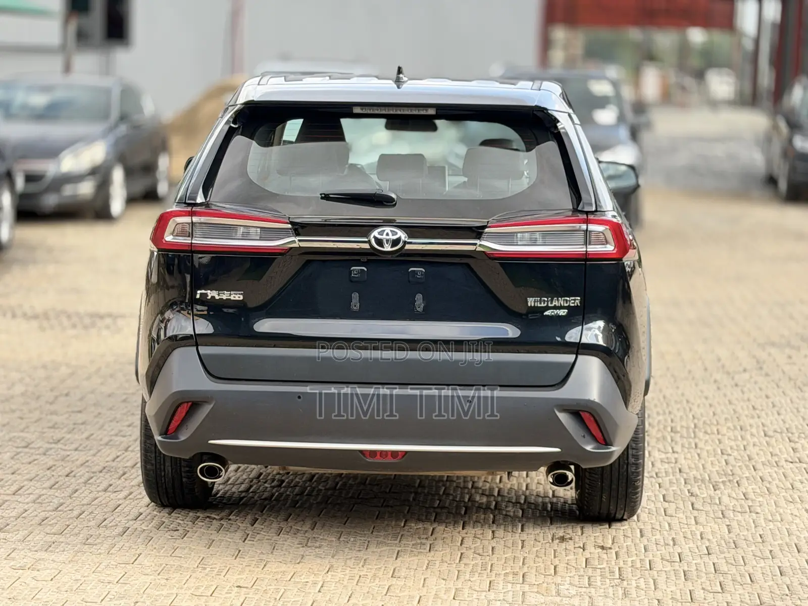 Toyota RAV4 XLE AWD 2024 Black