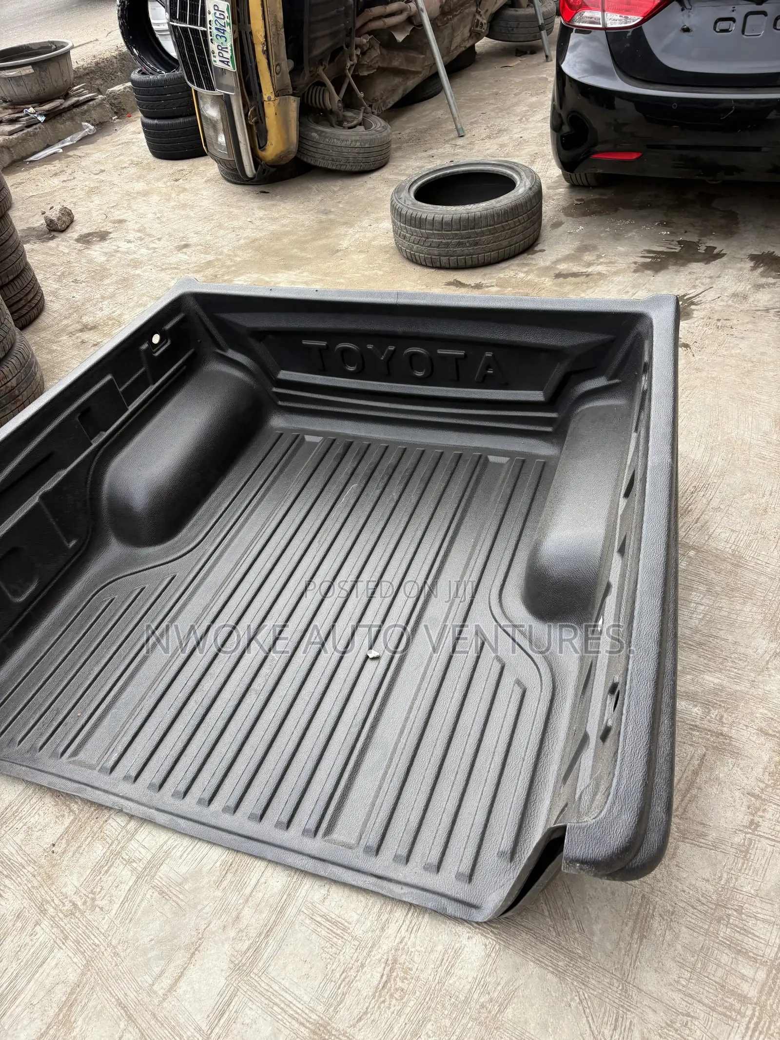 Bucket Boots for Toyota Hilxu 2025 Model