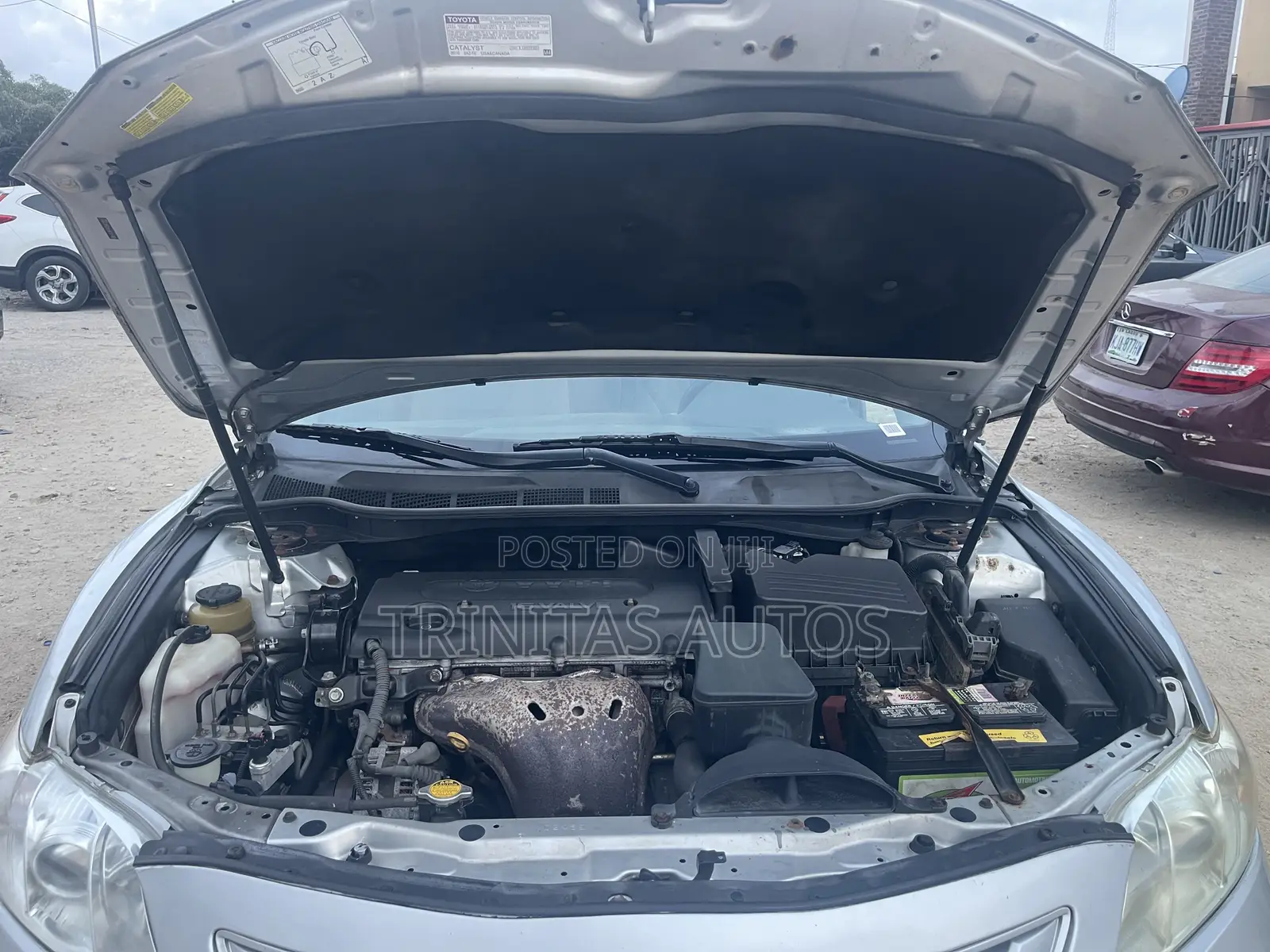 Toyota Camry LE 4dr Sedan (2.4L 4cyl 5A) 2009 Silver