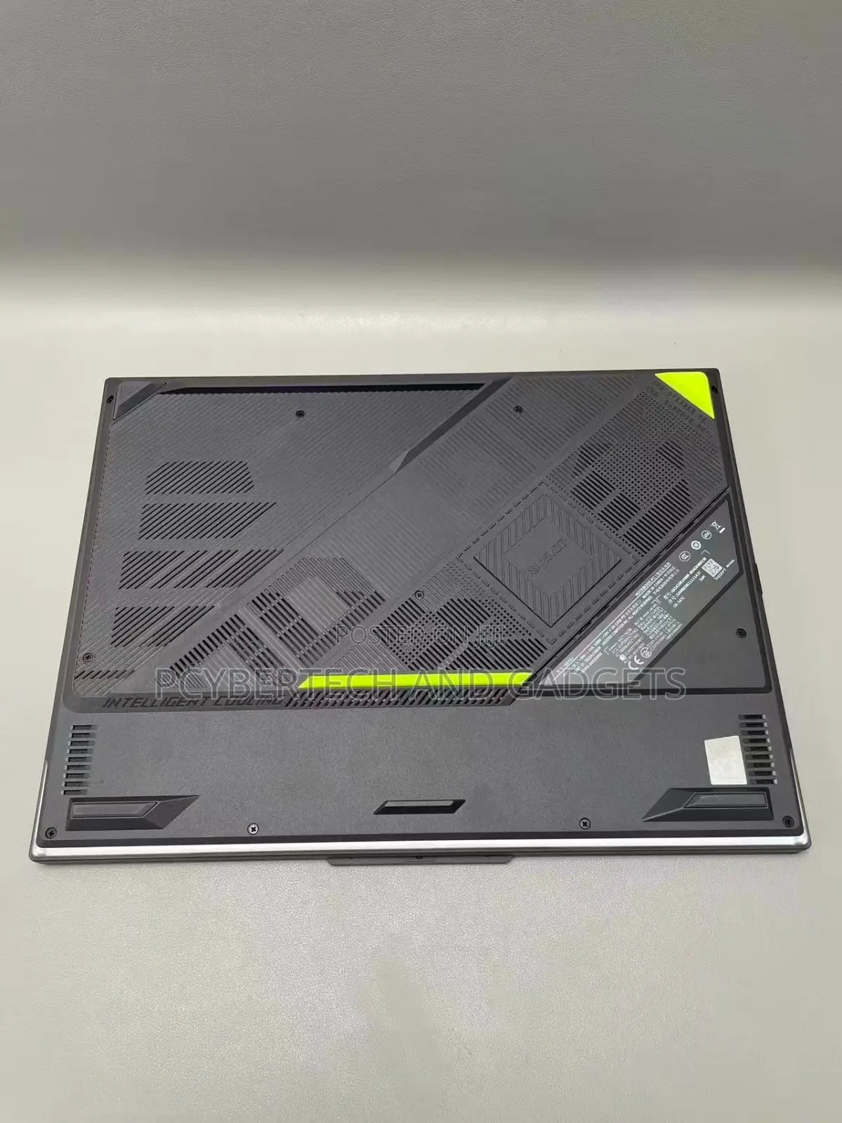 New Laptop Asus ROG Strix G16 G614 8GB Nvidia SSD 1T