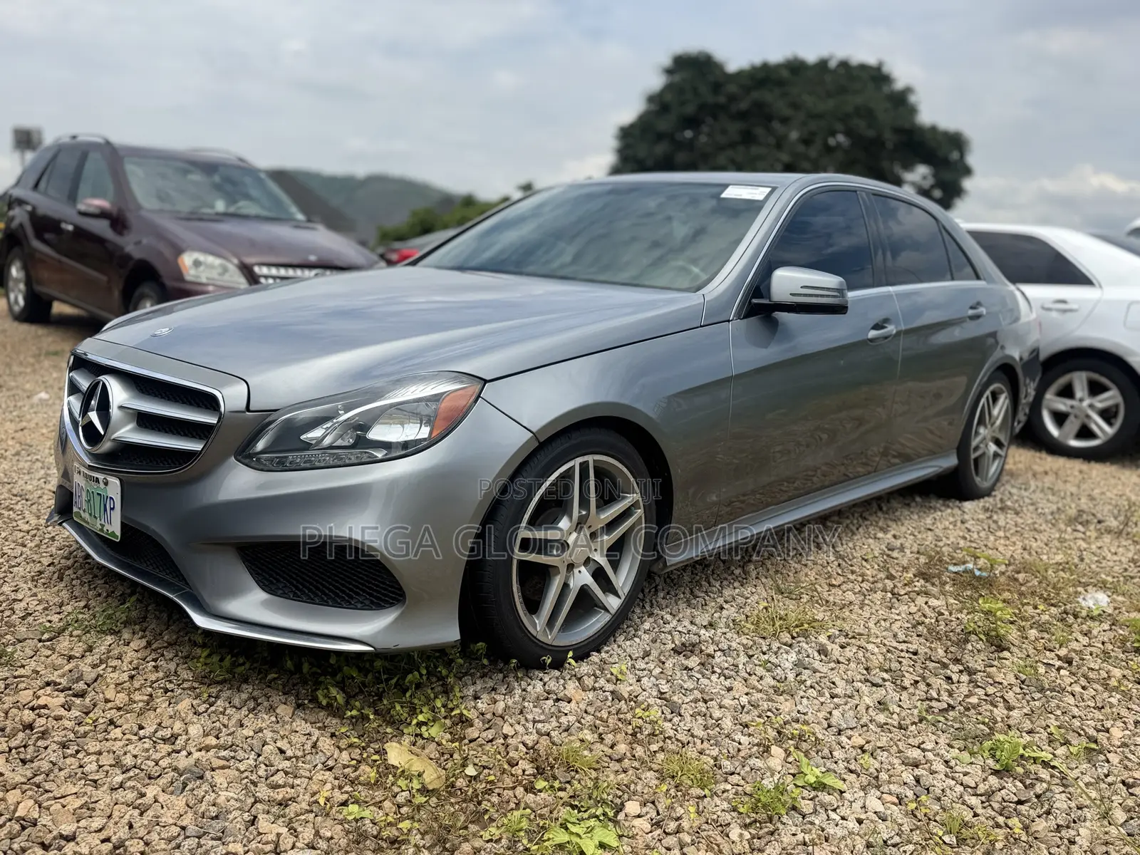 Mercedes-Benz E350 Base 4Matic Sedan AWD (3.5L 6cyl 7A) 2013 Gray