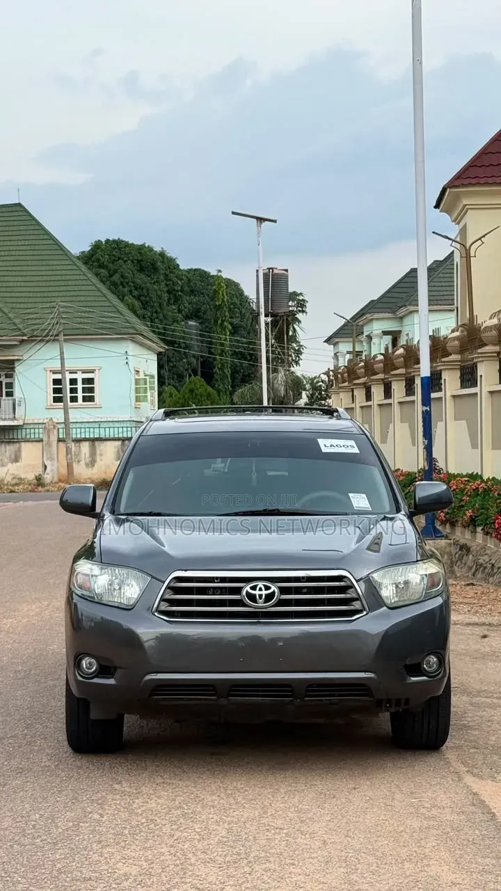Toyota Highlander 2013 Gray
