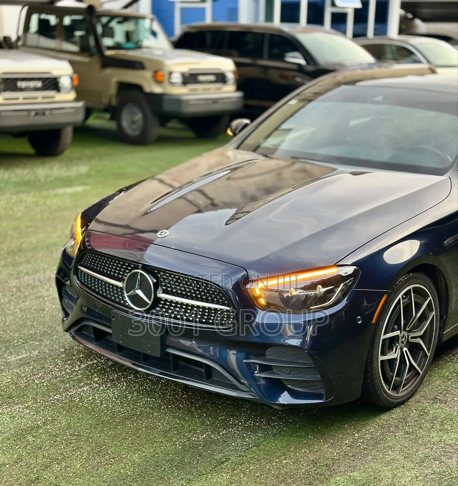 Mercedes-Benz E350 2021 Blue