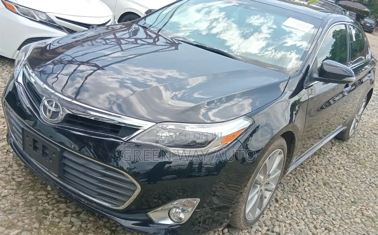 Toyota Avalon XLE Premium 4dr Sedan (3.5L 6cyl 6A) 2014 Matt Black