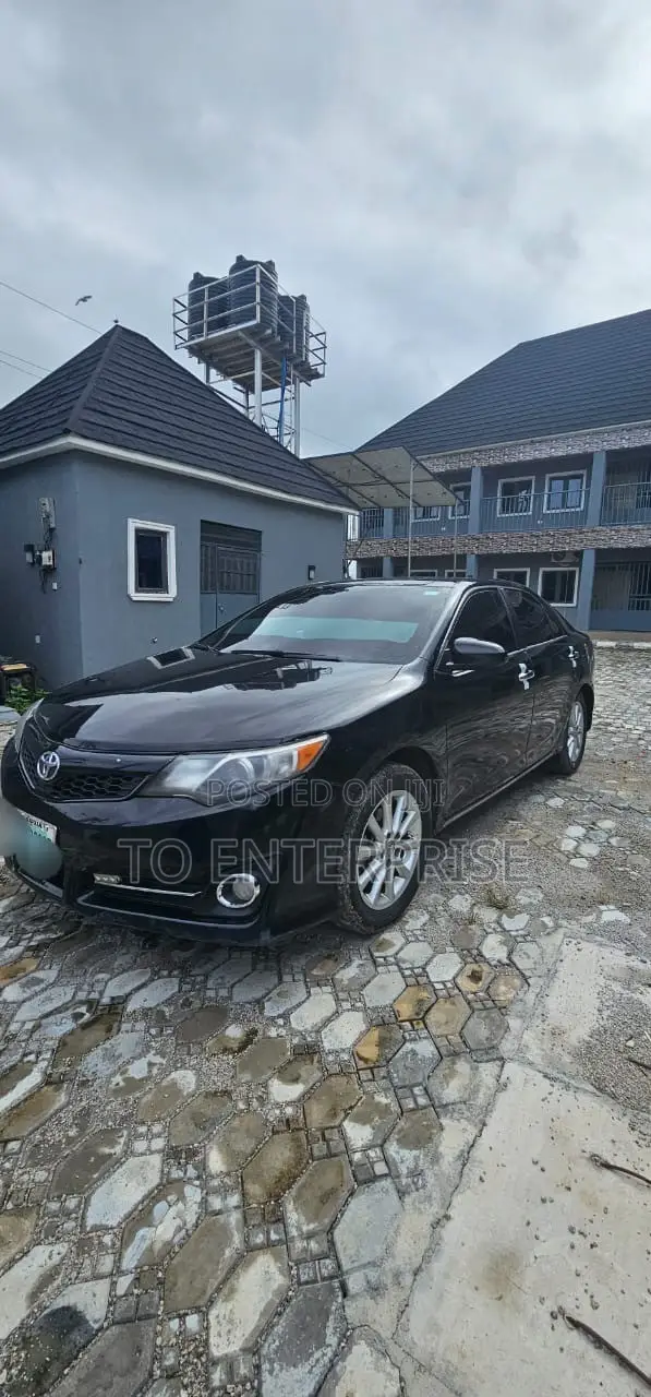 Toyota Camry 2013 Black