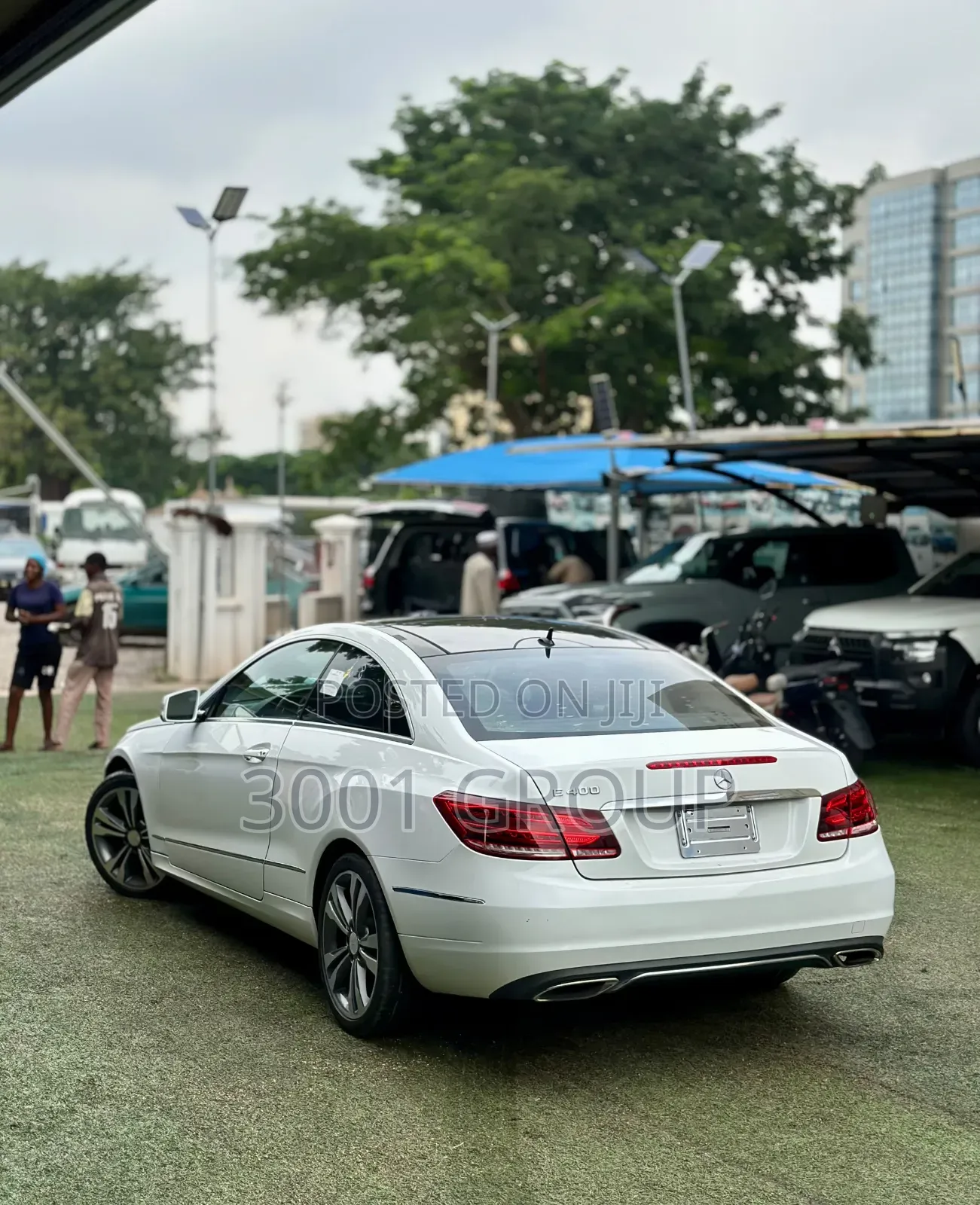 Mercedes-Benz E400 2017 White