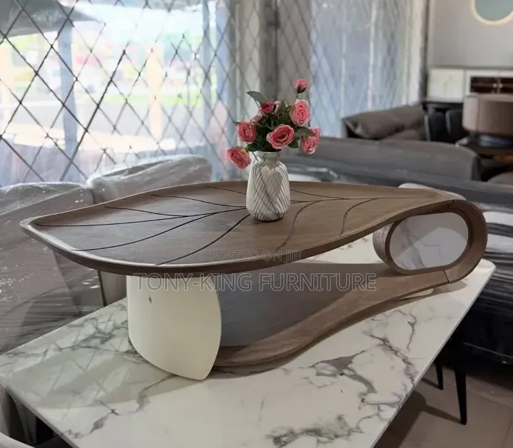Wooden Center Table With Artistic Curved Design
