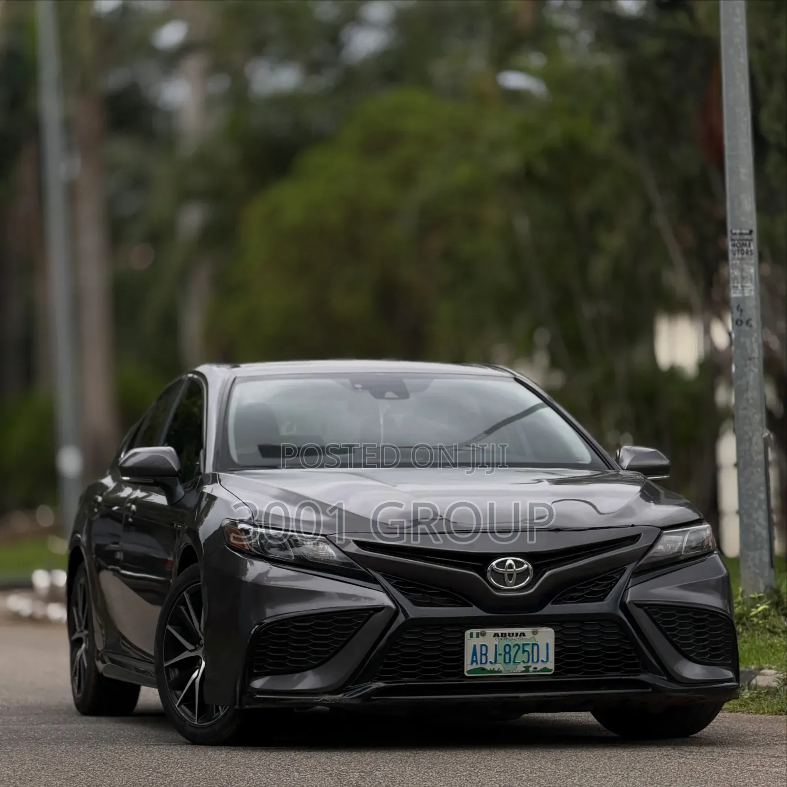 Toyota Camry 2021 Gray