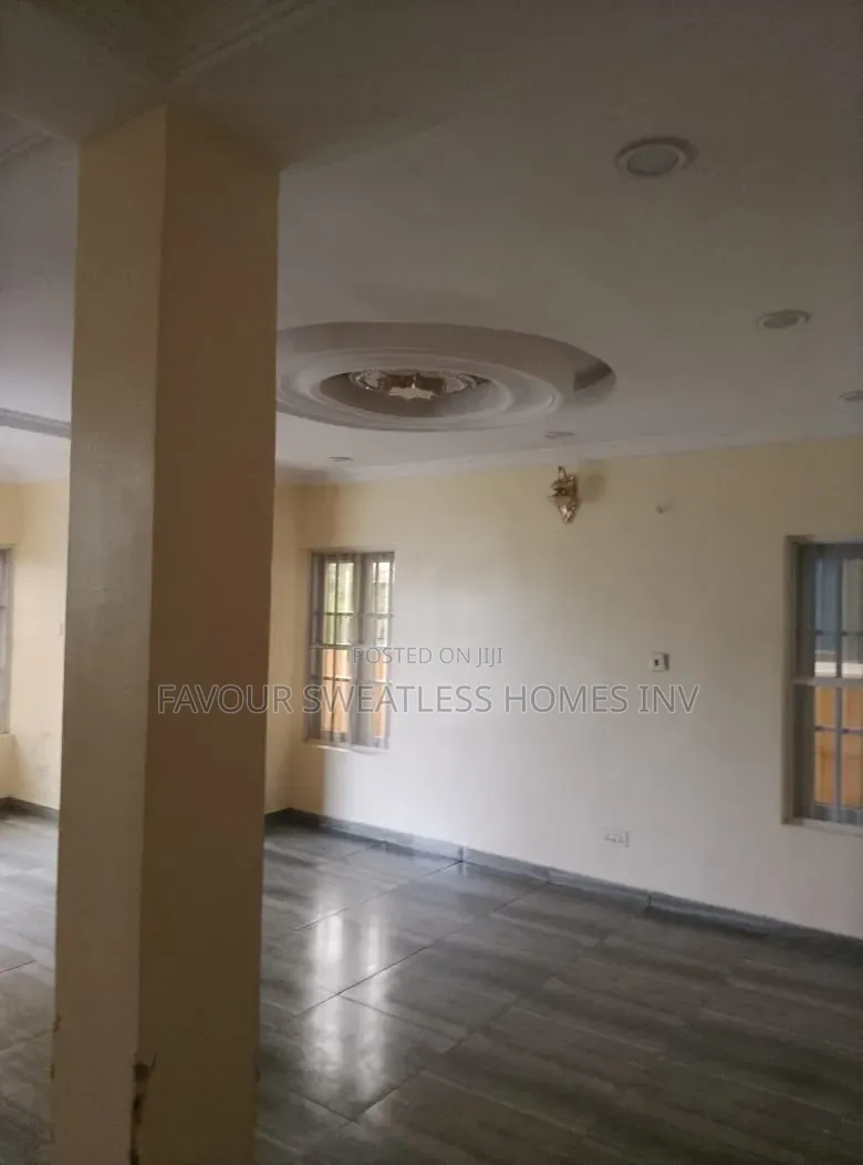 3bdrm Apartment in Private Est, Isheri North for rent