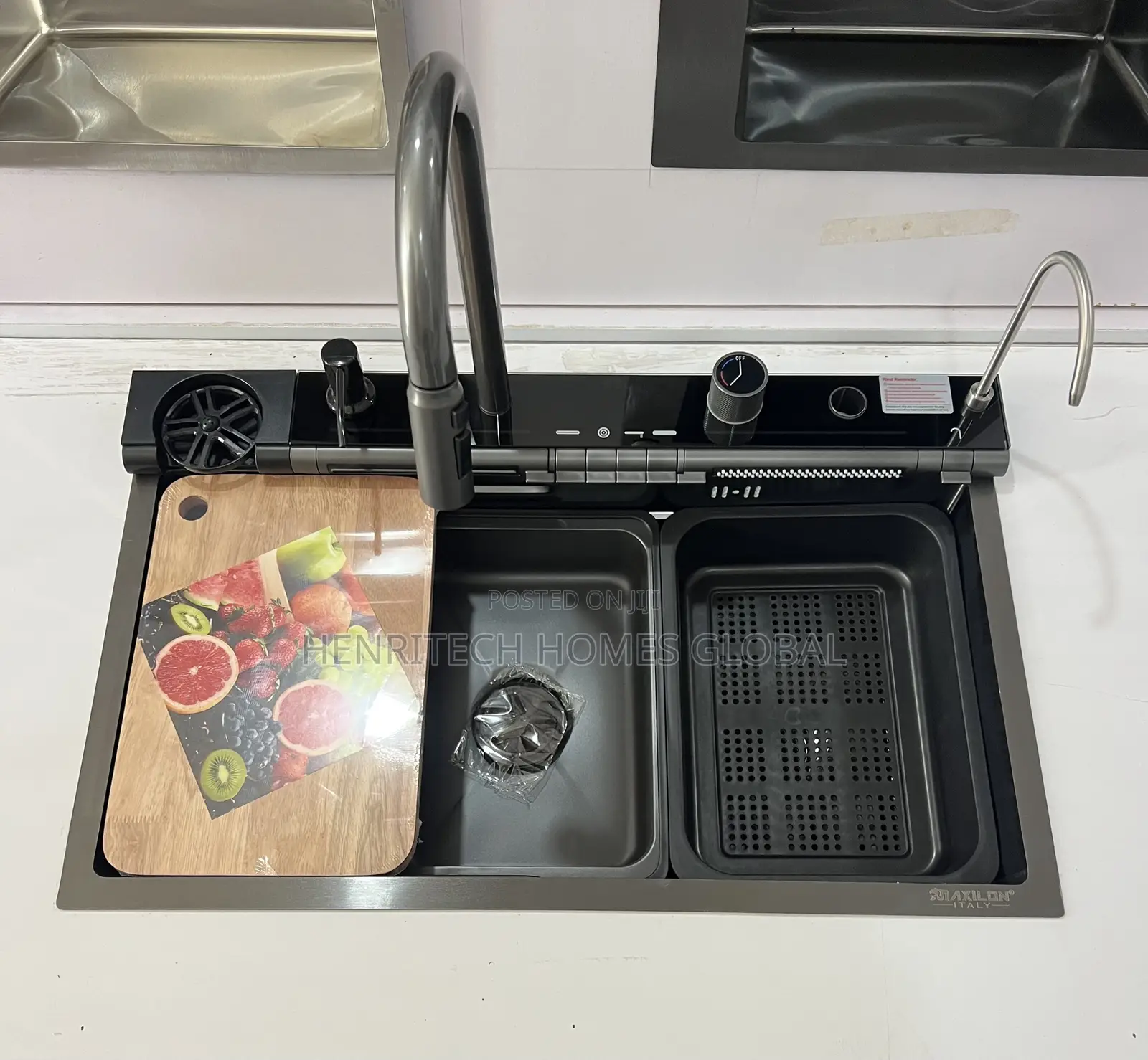 7-Button Multifunctional Digital Kitchen Sink – 304 Steel Material