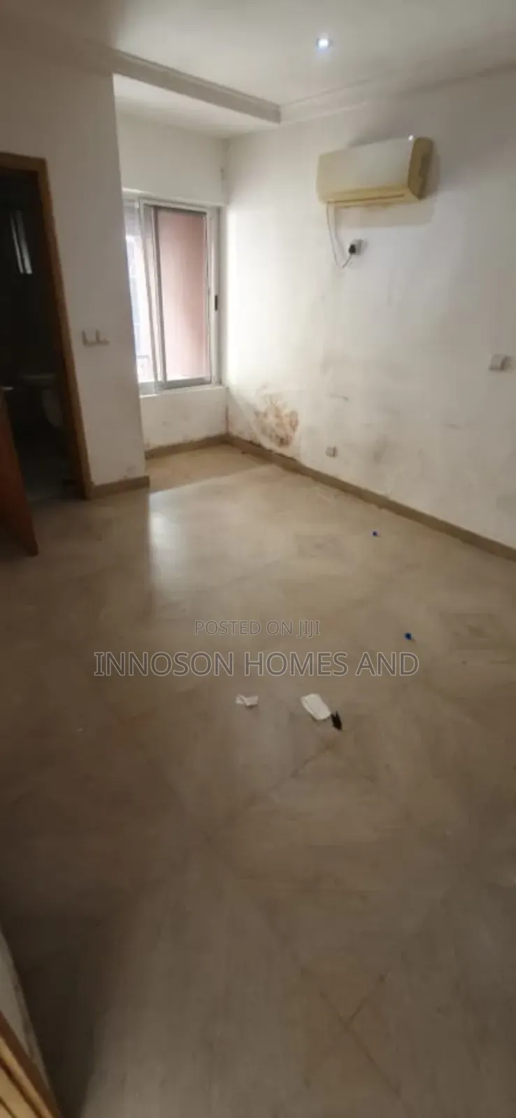 2bdrm Apartment in Lekki Phase 1 for rent