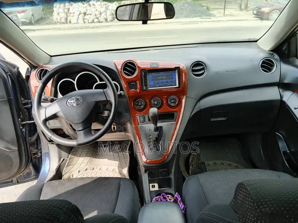 Pontiac Vibe 2010 Blue