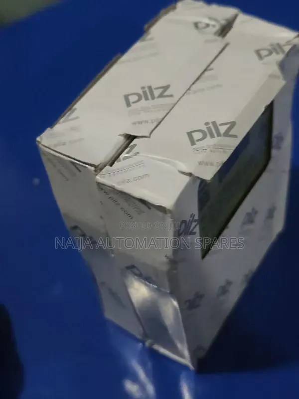 787301 | PILZ | PNOZ X2.8P C 24vac/Dc 3n/O 1n/C | Safety Relay Module
