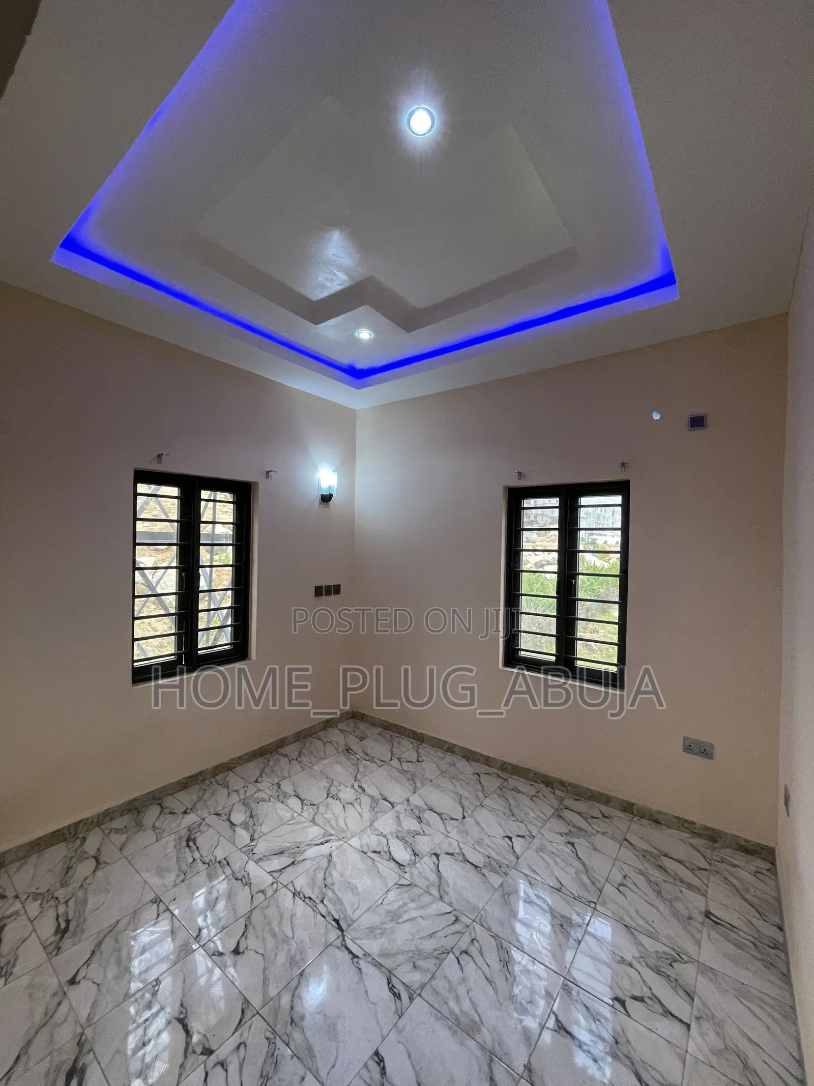 2bdrm Block of Flats in News Engineering, Kubwa for rent