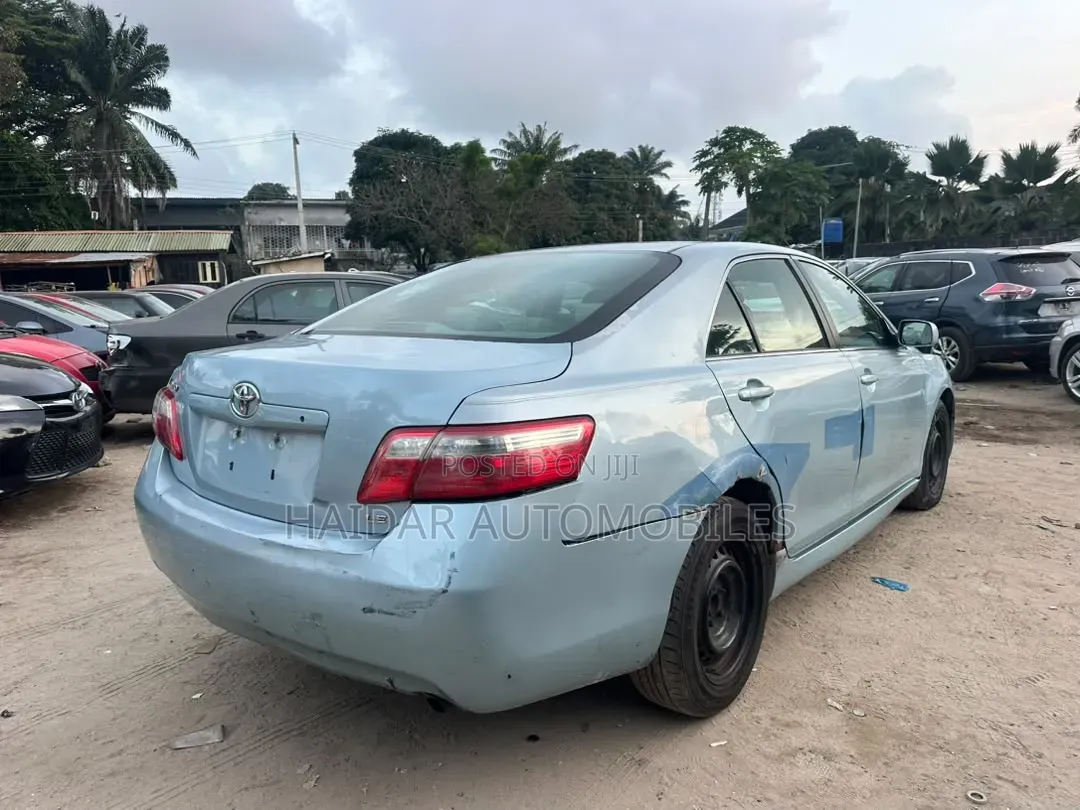 Toyota Camry 2008 Blue