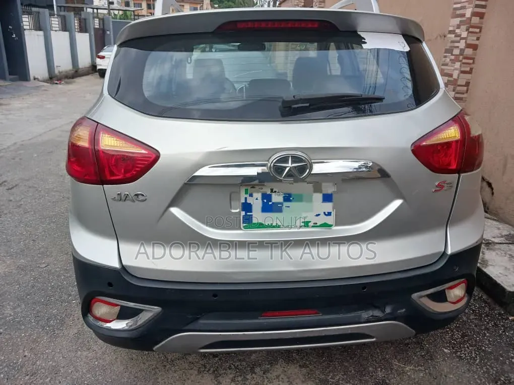 JAC S3 2017 Brown