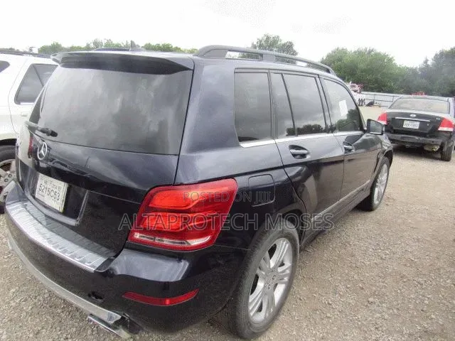 Mercedes-Benz GLK-Class Base GLK 350 4dr 4x2 (3.5L 6cyl 7A) 2015 Blue