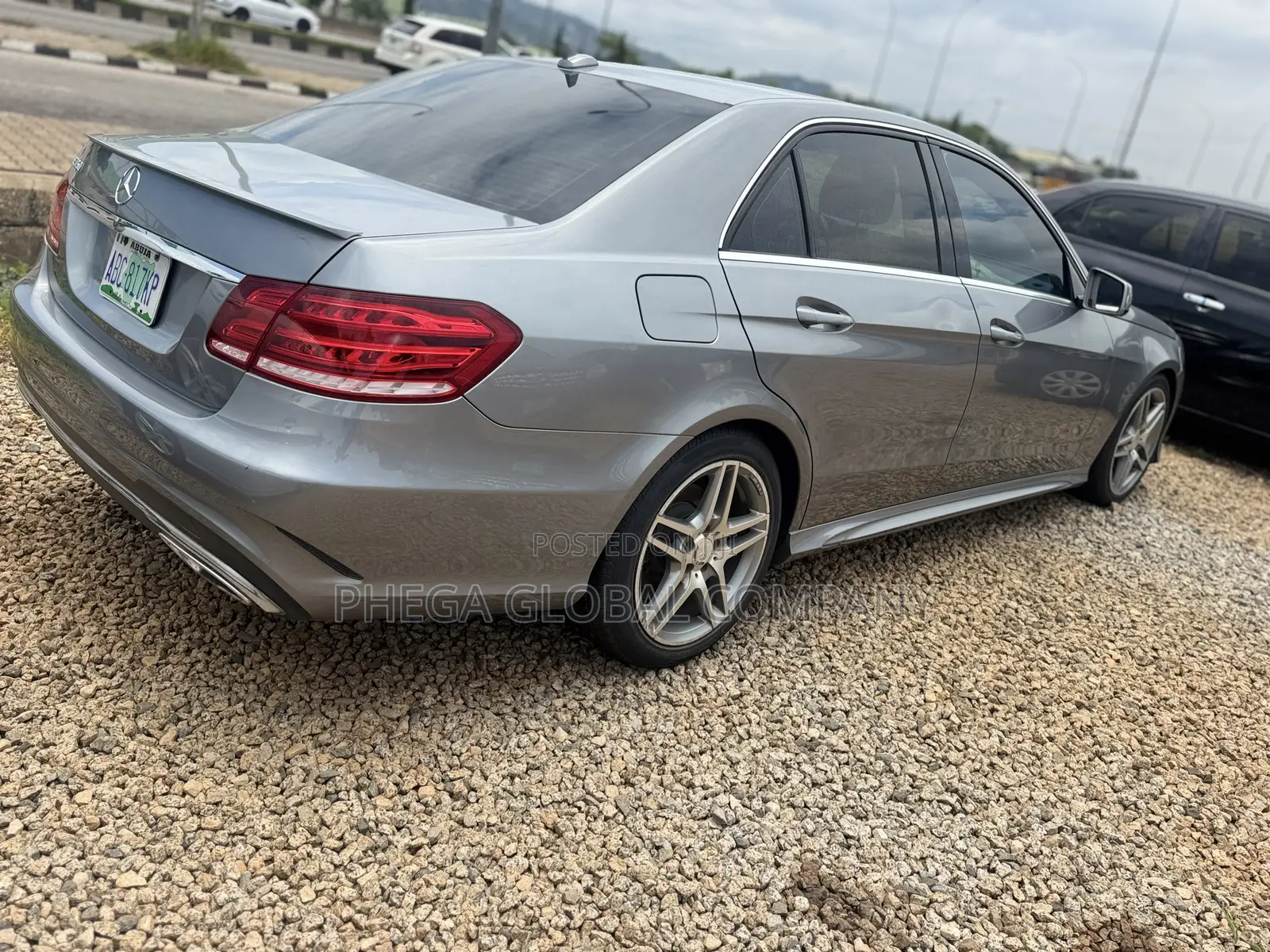 Mercedes-Benz E350 Base 4Matic Sedan AWD (3.5L 6cyl 7A) 2013 Gray