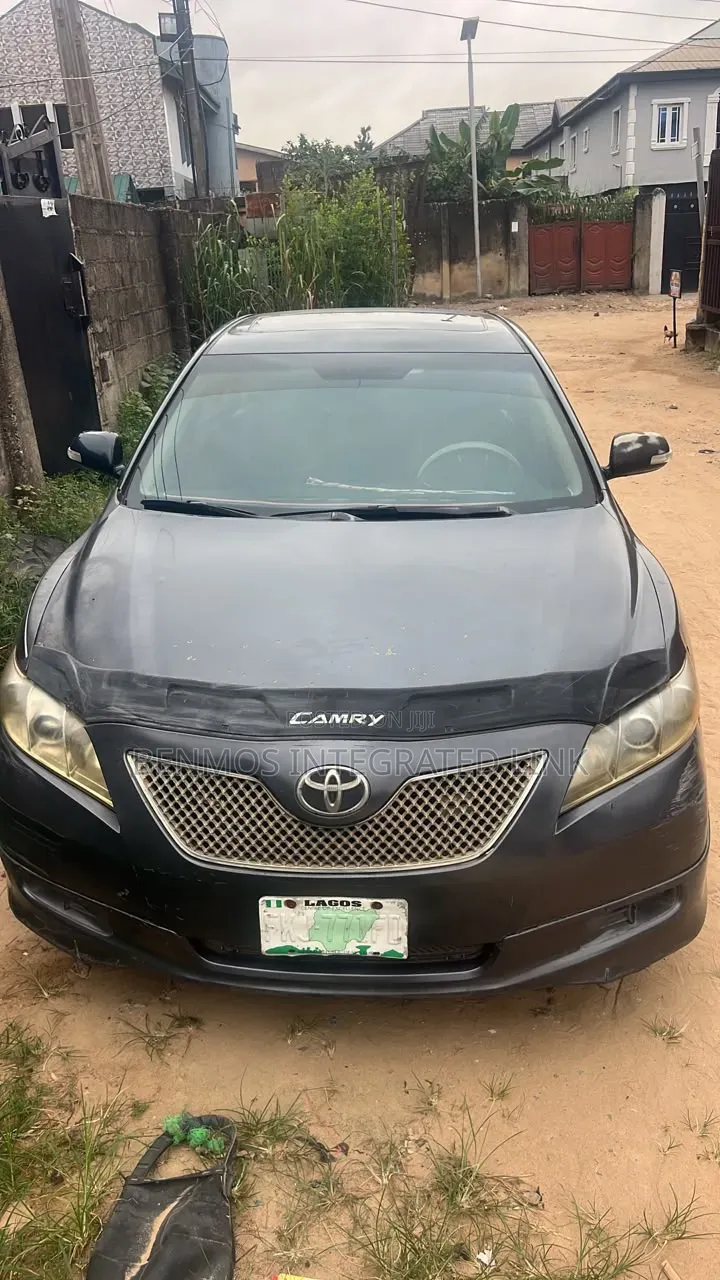 Toyota Camry 2008 Gray