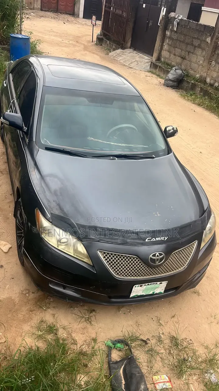 Toyota Camry 2008 Gray