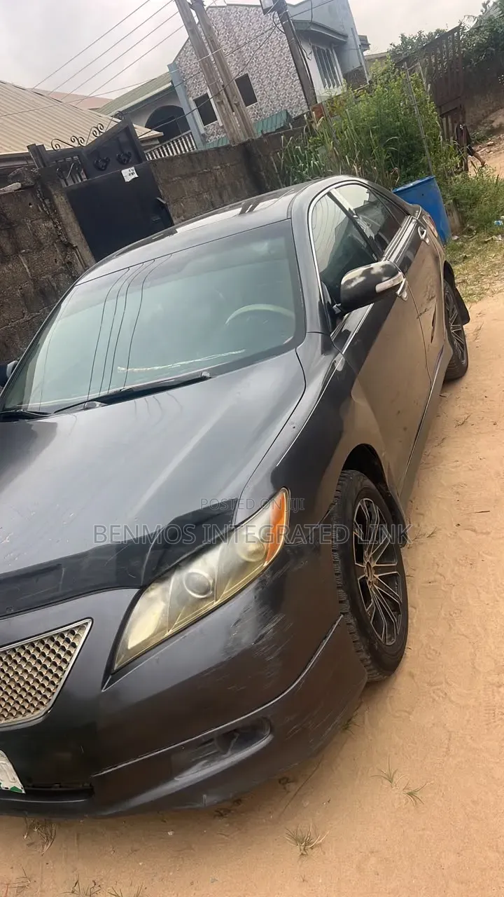 Toyota Camry 2008 Gray