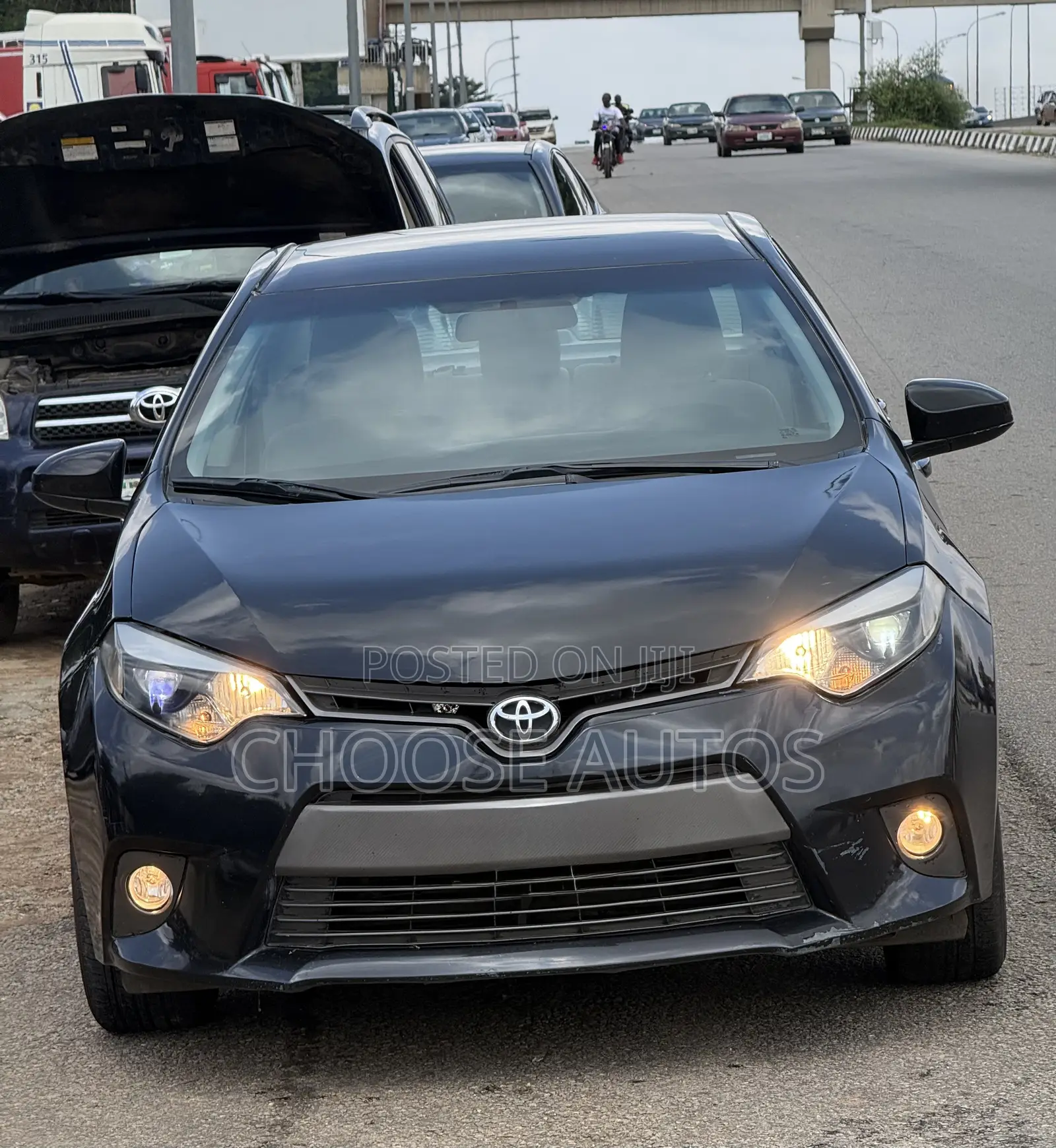 Toyota Corolla LE 4dr Sedan (1.8L 4cyl CVT) 2015 Black
