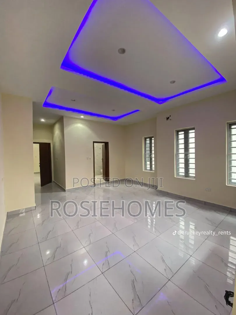 4bdrm Duplex in Oral Estate, Lekki Phase 1 for rent
