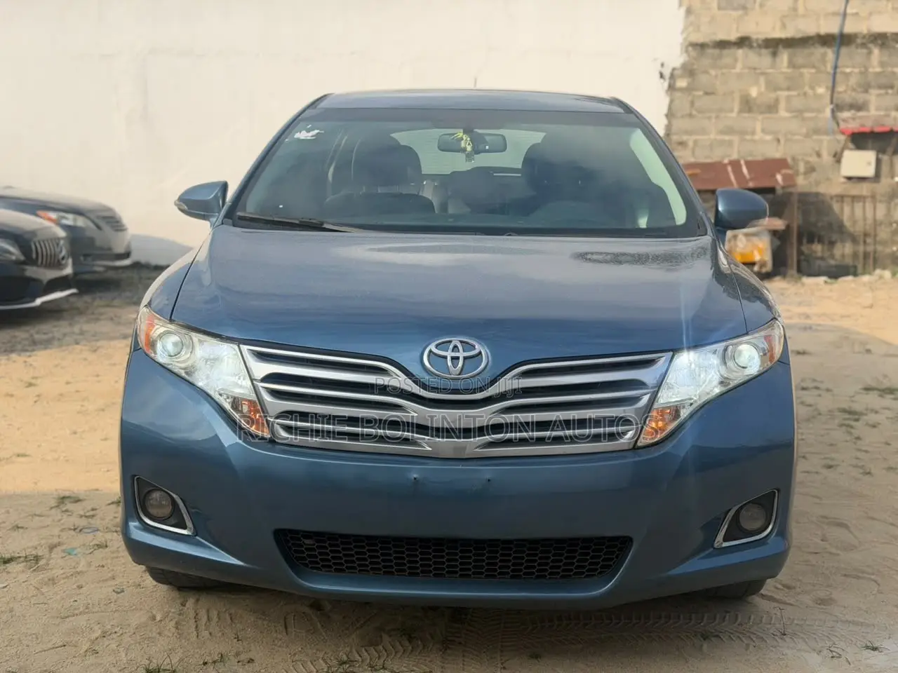 Toyota Venza LE 2010 Blue