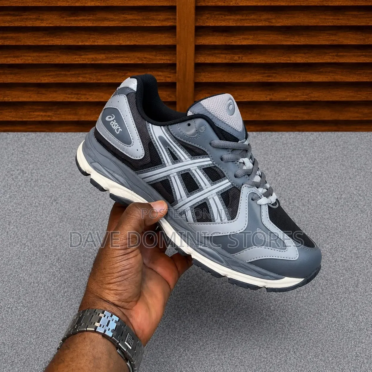 Original Asics Gel- Black Carrier Grey