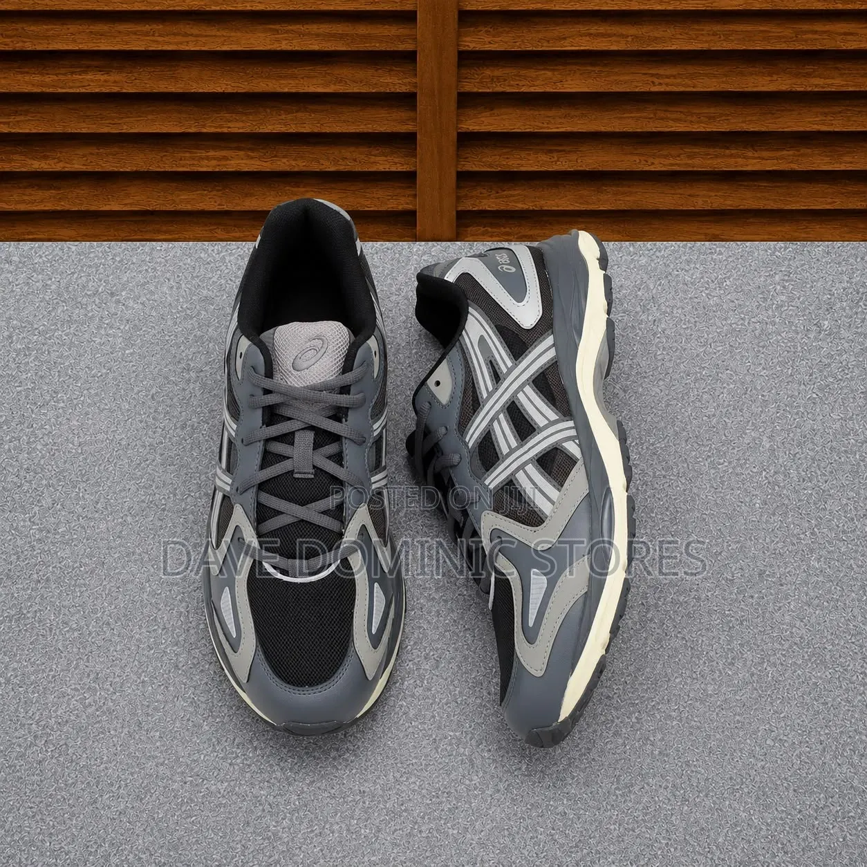 Original Asics Gel- Black Carrier Grey