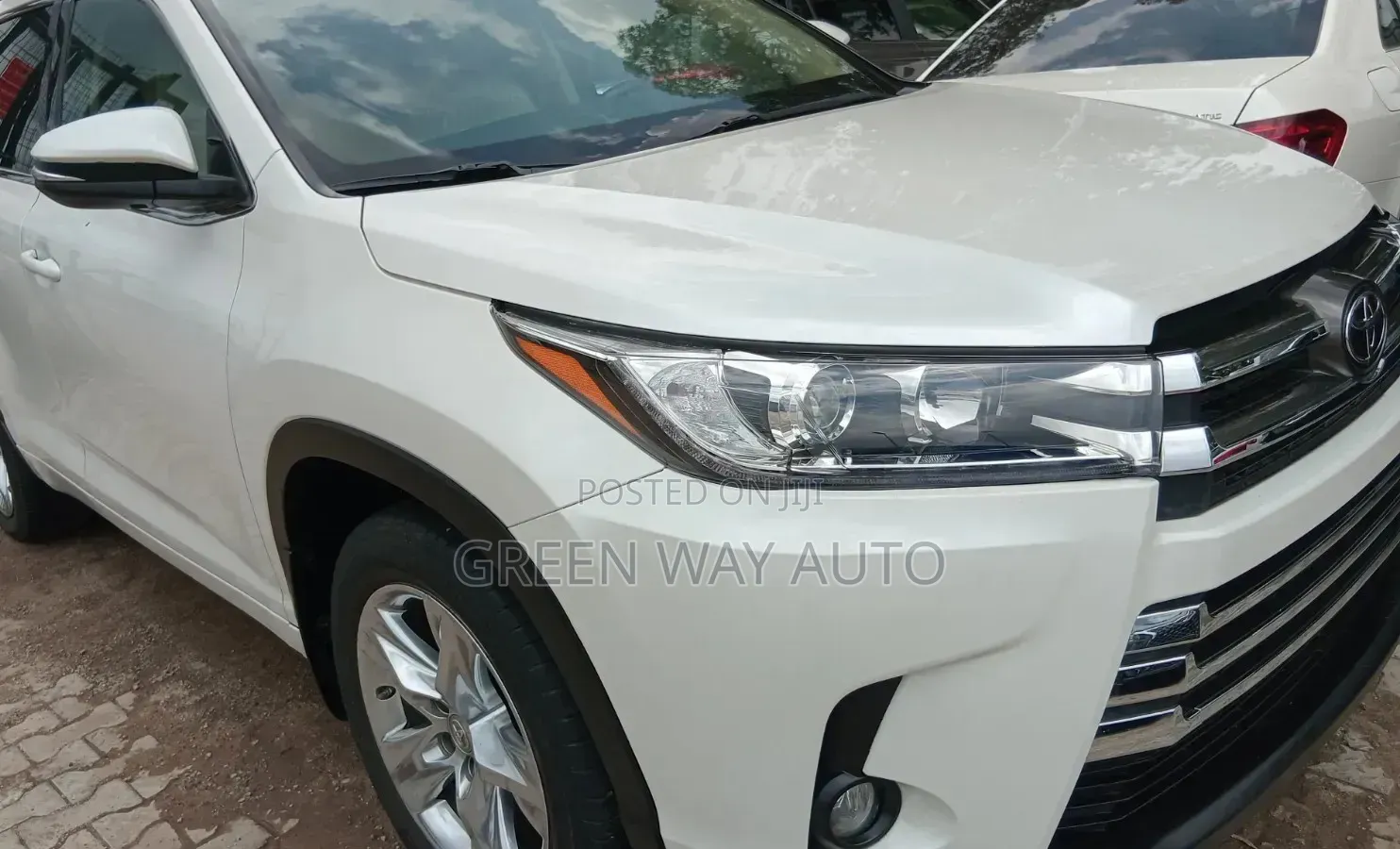 Toyota Highlander Limited 2019 Off white