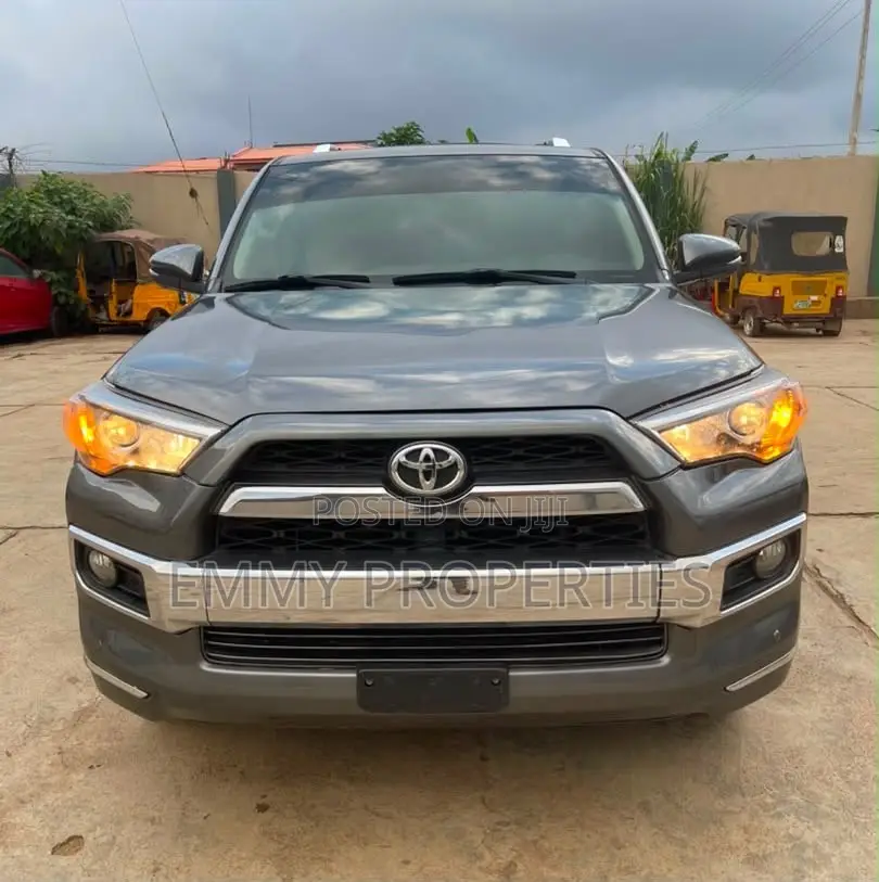 Toyota 4-Runner 2017 Gray